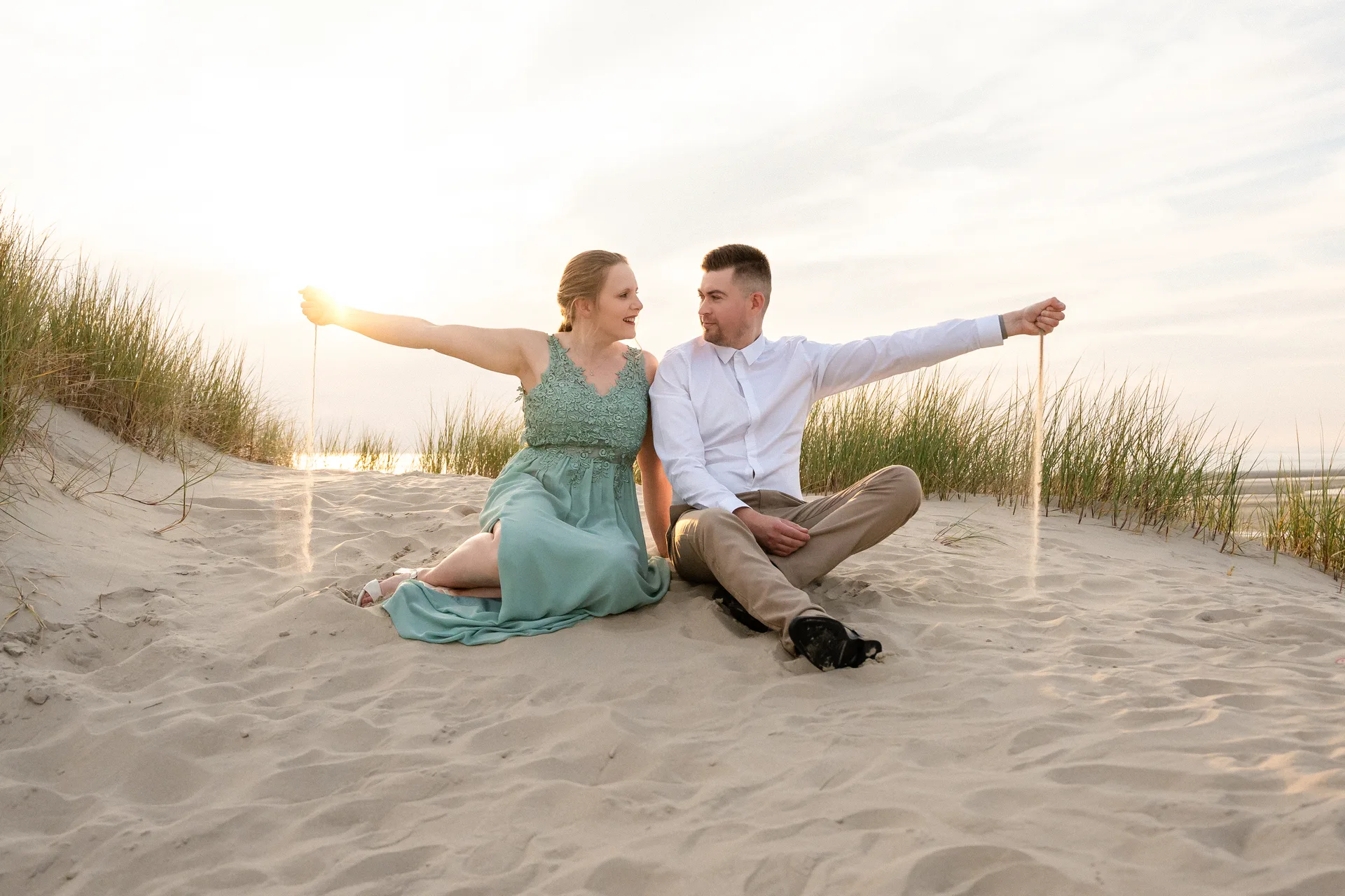Mariage — séance couple sur la plage