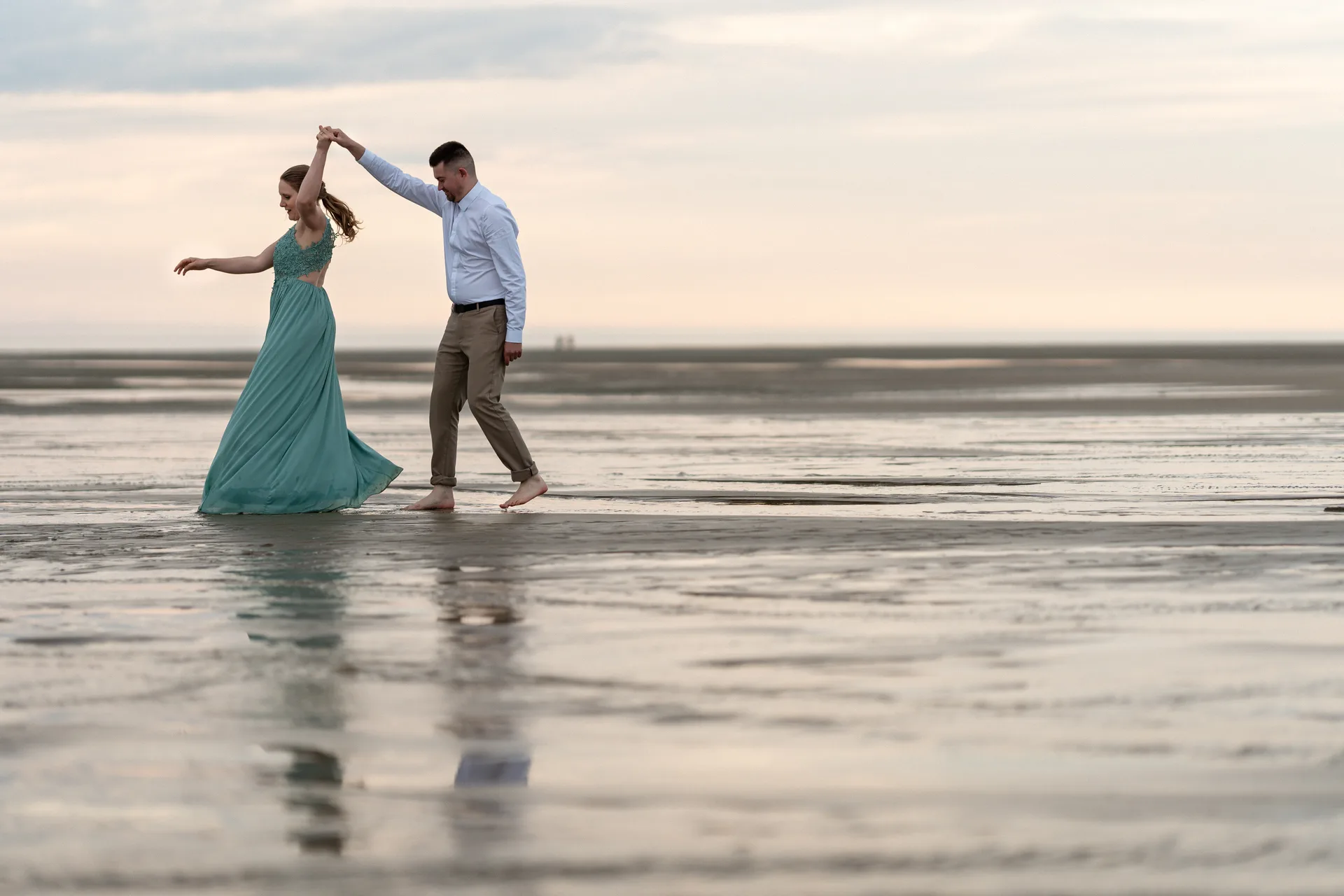 Mariage — portrait dans les dunes