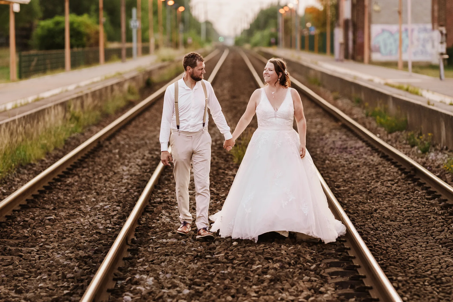 Séance après le mariage — complicité